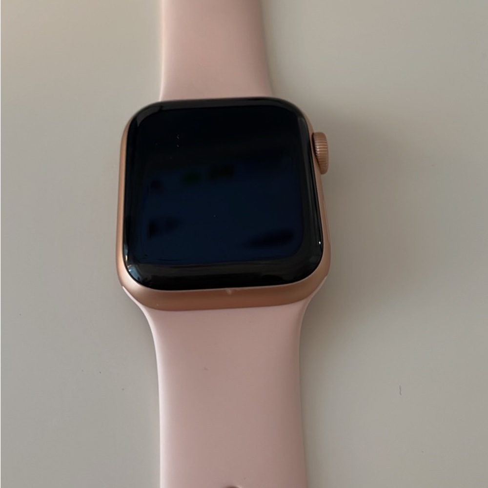 40mm Series 4 Apple Watch
